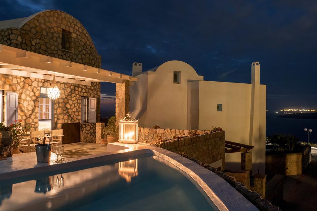 Red Cliff Villa 2Bedroom Villa With Caldera View And Plunge Pool Akrotírion Exteriér fotografie